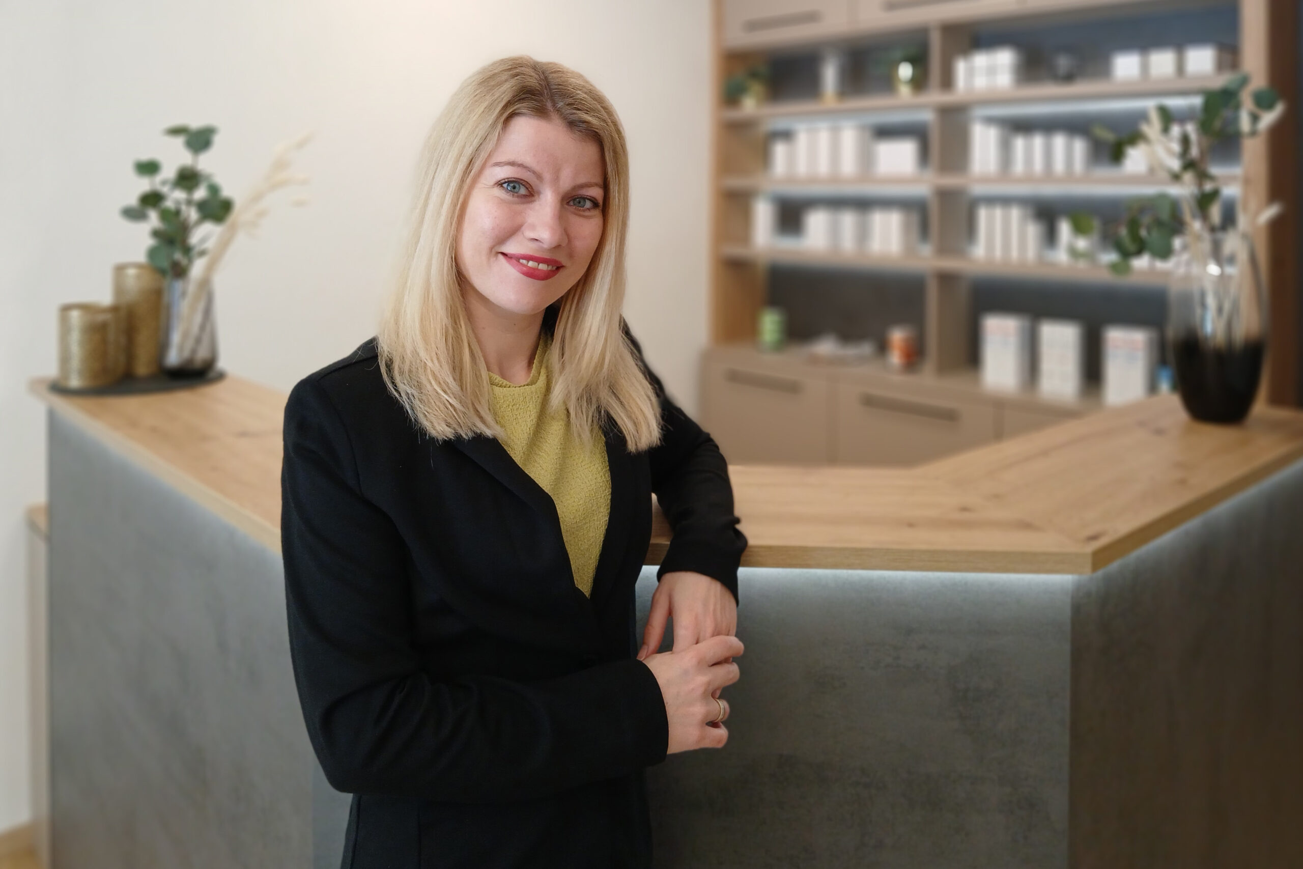 Hautperfektion-Vorstellung-Nadine-Brunner-Fusspflege-Manikuere-und-Kosmetik